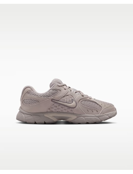NIKE V5 RNR SUEDE