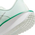 NIKE QUEST
