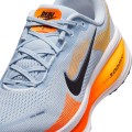 NIKE VOMERO 111