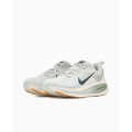 NIKE VOMERO 111