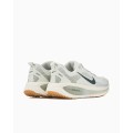 NIKE VOMERO 111