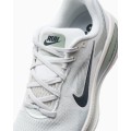 NIKE VOMERO 111