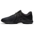 NIKE REVOLUTION 4