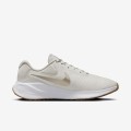 W NIKE REVOLUTION